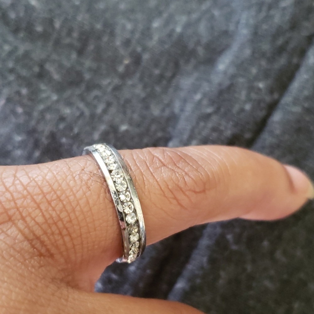 Silver infinity ring - Picture 4 of 4